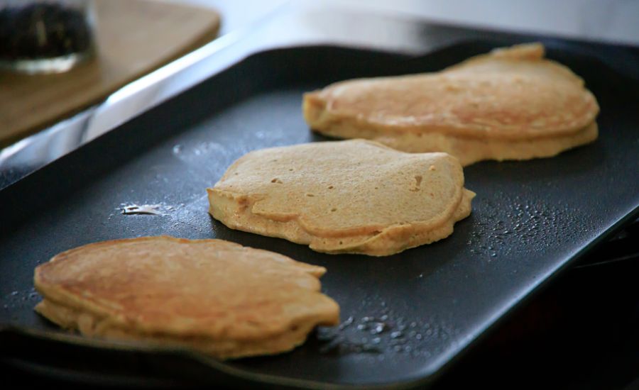 how to clean an electric griddle
